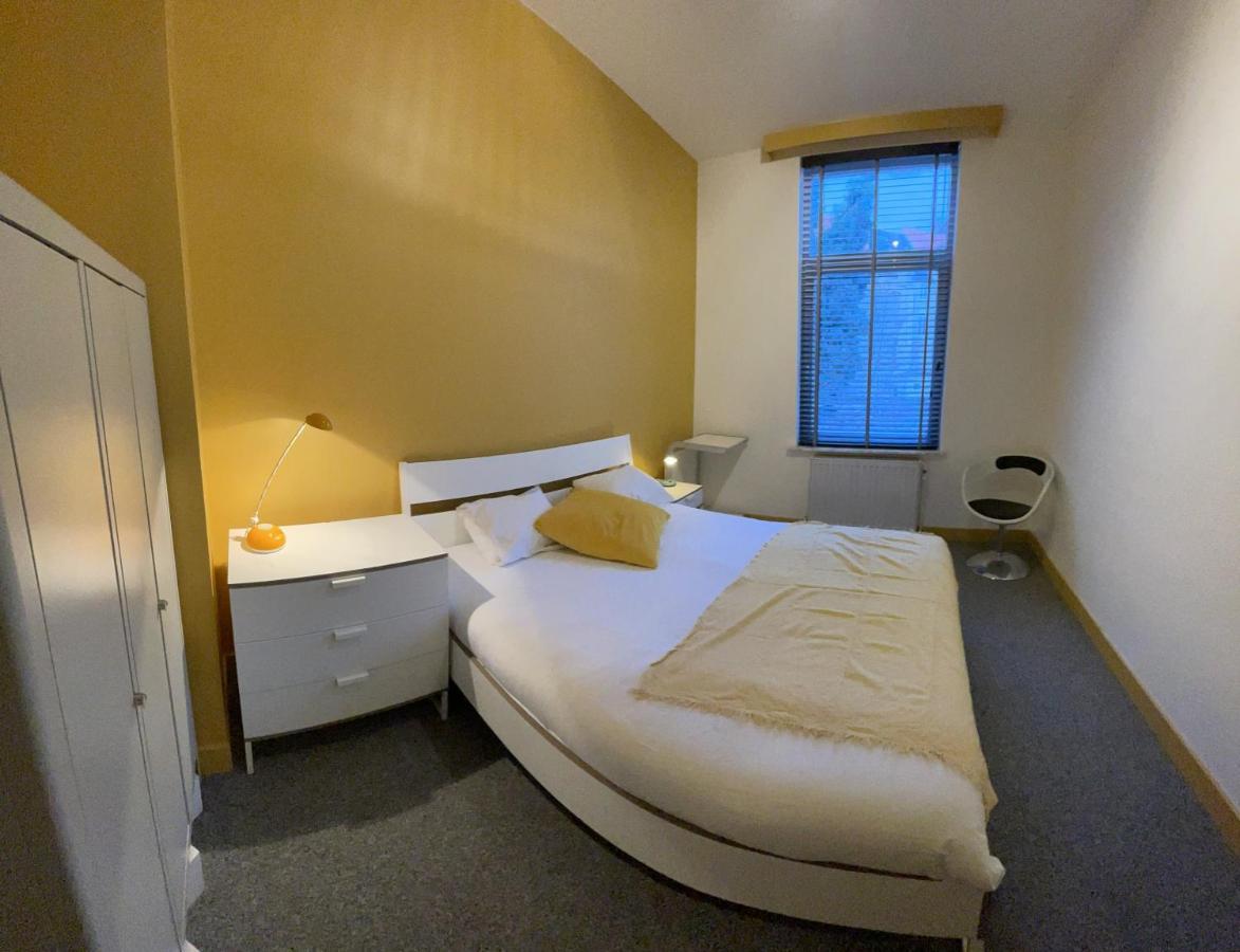 Guest House Bxl Bruselas Exterior foto